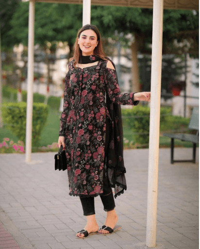 B-Z LUXURY LAWN Fabric