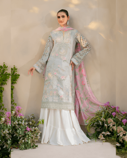 IZNK LUXURY LAWN Fabric