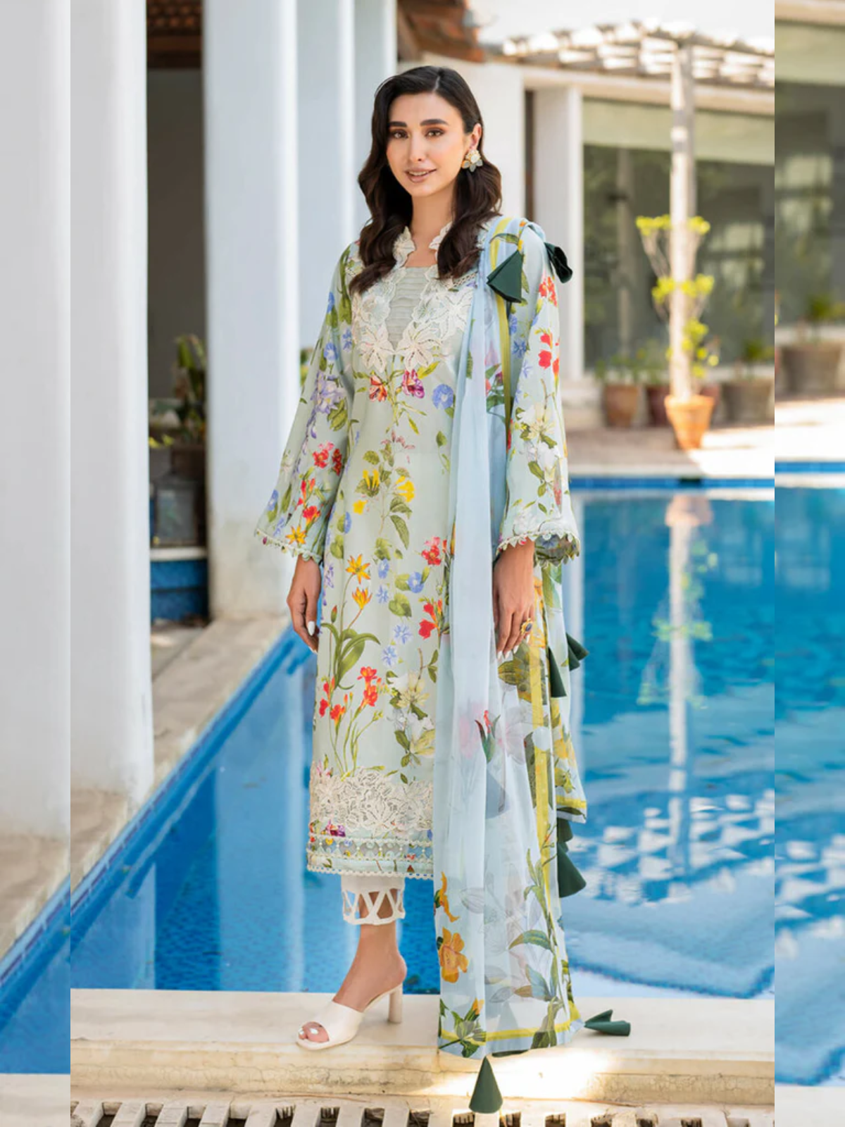 SOBIA NAZIR LUXURY LAWN Fabric  
